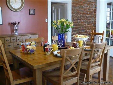 The Solon Langworthy House Hotel Dubuque Restoran gambar